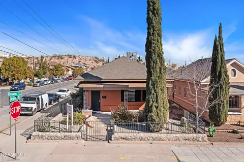 1018 N Brown St, El Paso, TX 79902