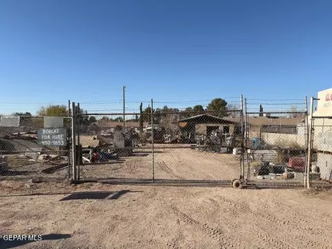 11556 Socorro Rd, El Paso, TX 79927