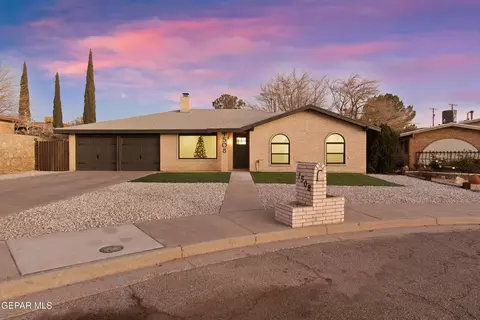 1508 Randy Wolff Pl, El Paso, TX 79935