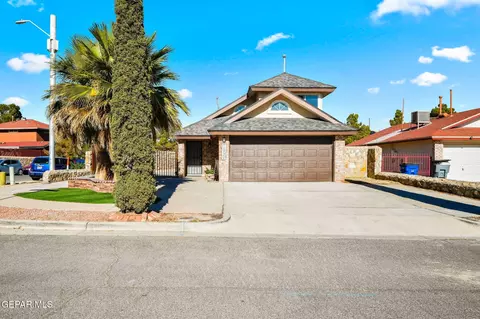 11777 Cool Brook Dr, El Paso, TX 79936