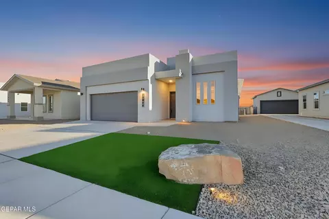 15044 Conviction Ave, El Paso, TX 79938