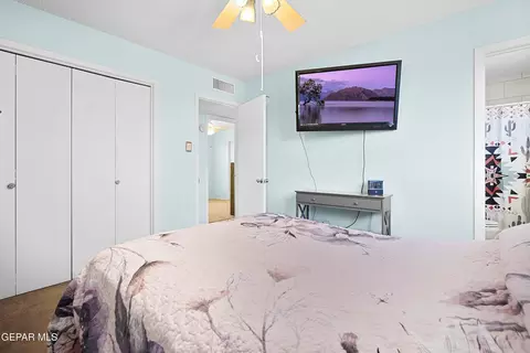 Bedroom - 10456 Lambda Dr, El Paso, TX 79924 photo 5 of 6