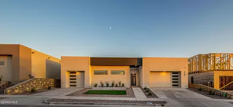 2010 Cimarron Bluff Ln, El Paso, TX 79911