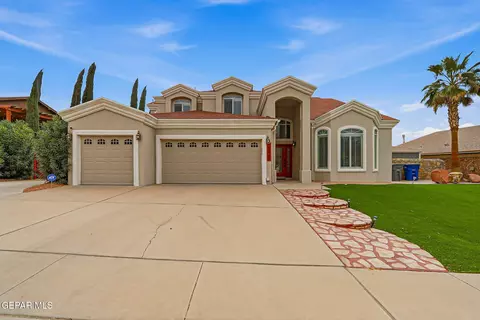 12264 Roberta Lynne Dr, El Paso, TX 79936