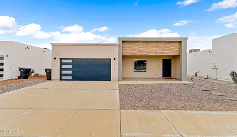 14704 Mountain Breeze Ave, Horizon City, TX 79928
