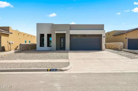 10184 Texas Madrone Dr, Socorro, TX 79927