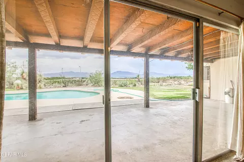 Exterior - 6540 Mcnutt Rd, Anthony, NM 88021 photo 7 of 12