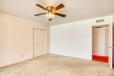 Bedroom - 6540 Mcnutt Rd, Anthony, NM 88021 photo 3 of 6