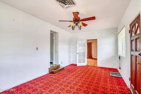 Living - 6540 Mcnutt Rd, Anthony, NM 88021 photo 1 of 12