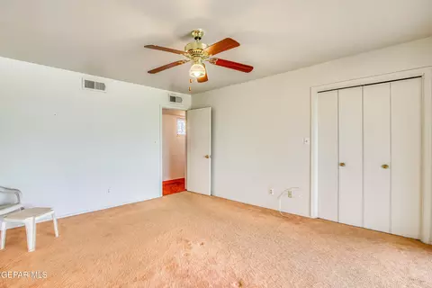 Bedroom - 6540 Mcnutt Rd, Anthony, NM 88021 photo 1 of 6