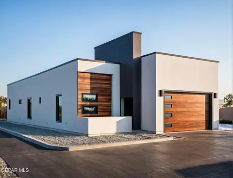 609 Paseo Campanero St, Horizon City, TX 79928
