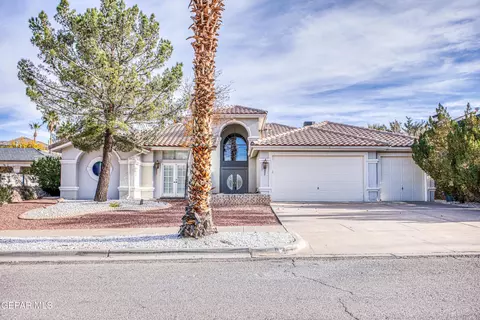 6565 Eagle Ridge Dr, El Paso, TX 79912