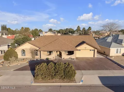 16006 Darley Dr, Horizon City, TX 79928