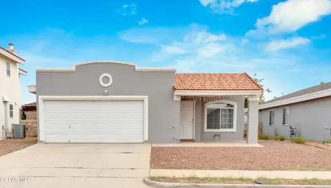 4040 Tierra Morena Dr, El Paso, TX 79938