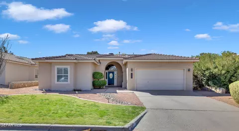 232 Avenida Mirador, Santa Teresa, NM 88008