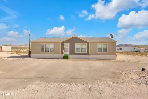 730 Rockard Dr, El Paso, TX 79928
