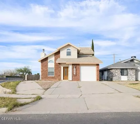 11301 Tenaha Ave, El Paso, TX 79936