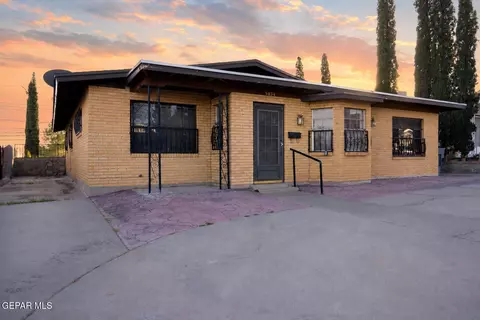 3034 Monroe Ave, El Paso, TX 79930