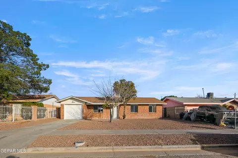 10708 Aquamarine St, El Paso, TX 79924