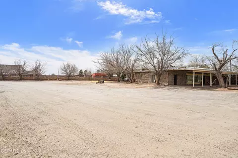 Exterior - 8445 Roseway Dr, El Paso, TX 79907 photo 9 of 11
