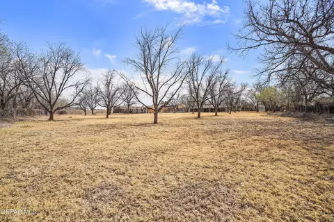 Other - 8445 Roseway Dr, El Paso, TX 79907 photo 4 of 11