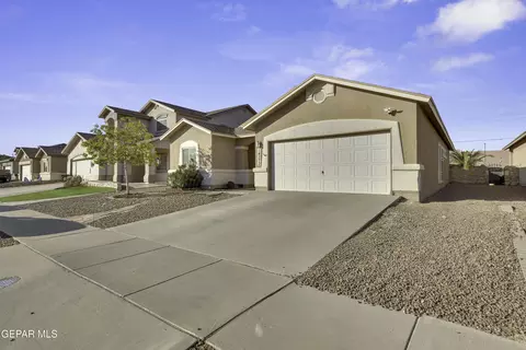 14373 Navajo Point Dr, El Paso, TX 79938