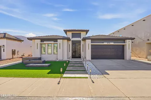 13392 Coldham St, Horizon City, TX 79928