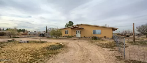 Exterior - 261 Indian Head Rd, Tornillo, TX 79853 photo 2 of 8