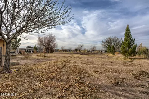 Exterior - 261 Indian Head Rd, Tornillo, TX 79853 photo 5 of 8