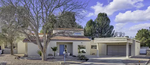4972 Vista Grande Cir, El Paso, TX 79922