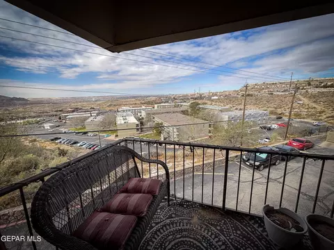 4433 N Stanton St #O352, El Paso, TX 79902
