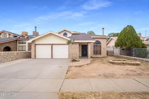 11332 Lake Ontario Dr, El Paso, TX 79936