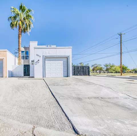 201 Mulberry Ave #A, El Paso, TX 79932