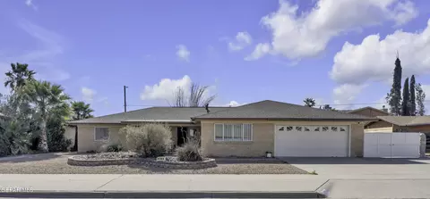 8704 Lait Dr, El Paso, TX 79925