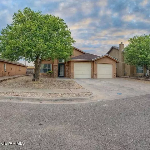 839 Sun City Park Ct, El Paso, TX 79932