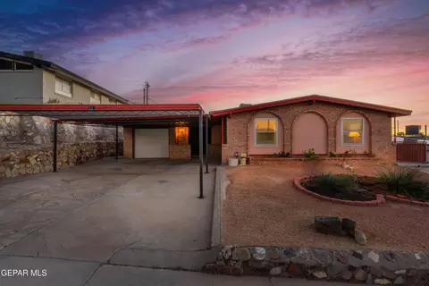 332 Carnival Dr, El Paso, TX 79912