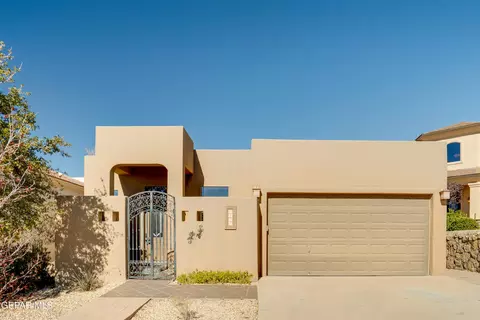 6317 Franklin Gate Dr, El Paso, TX 79912