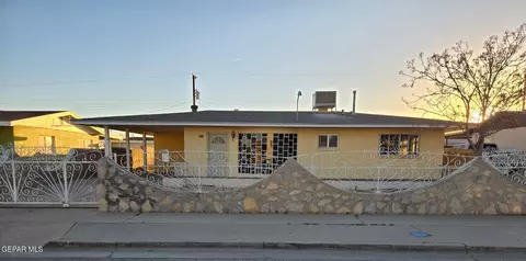 7318 Wilcox Dr, El Paso, TX 79915
