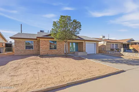 10093 Manitoba St, El Paso, TX 79924