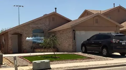 11828 Jim Webb Dr, El Paso, TX 79934