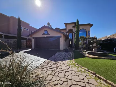 3649 Krista Ilee Piace, El Paso, TX 79938