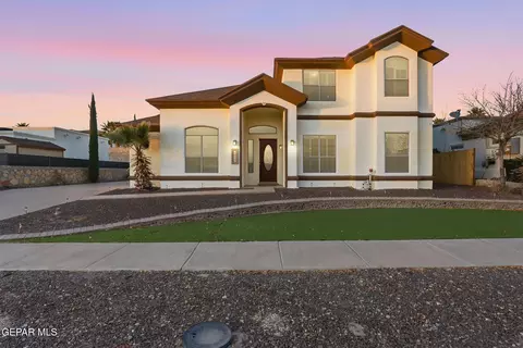 13579 Emerald Falls Dr, Horizon City, TX 79928