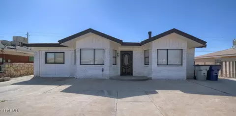 9709 Vallarta Dr, El Paso, TX 79927