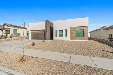 244 Farnborough St, El Paso, TX 79928
