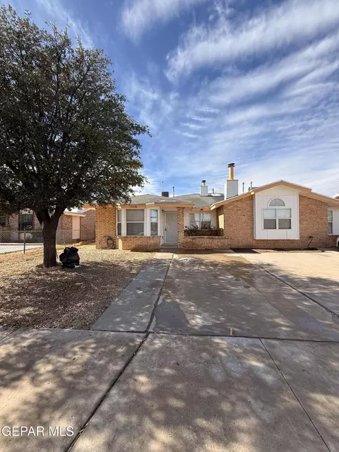 10019 Caribou Dr #A, El Paso, TX 79924