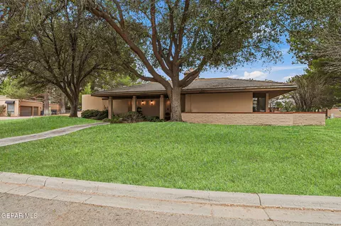 5209 Spruce Creek Ln, El Paso, TX 79932