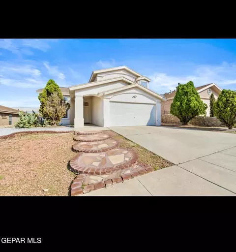 1181 Amber Morgan Dr, El Paso, TX 79936