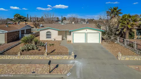 2509 Aquatic Ln, El Paso, TX 79936