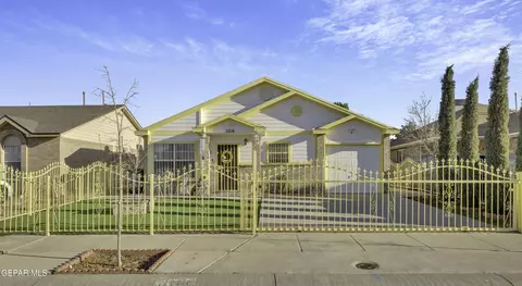 2216 Tierra Blanca Way, El Paso, TX 79938