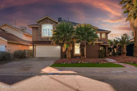2013 Shadow Ridge Dr, El Paso, TX 79938